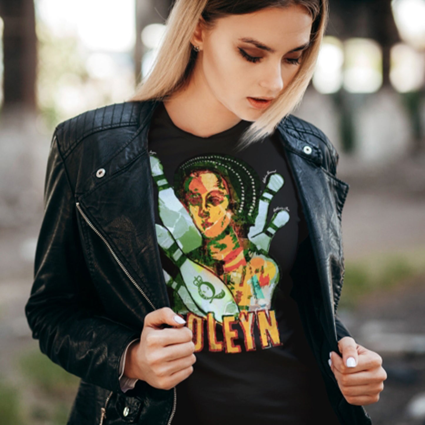 Anne Boleyn Crew Neck T-Shirt