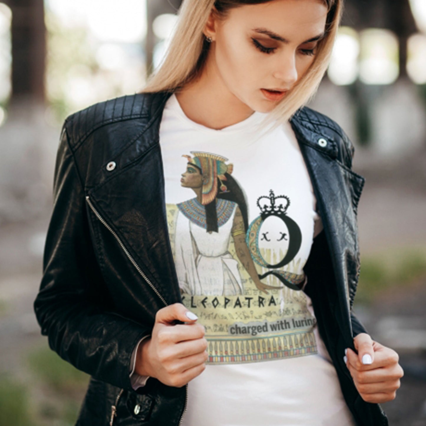 Cleopatra Crew Neck T-Shirt-2